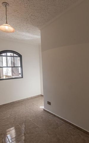 Casa à venda com 231m², 4 quartos e 1 vaga Casa à venda com 231m², 4 quartos e 1 vagaQuarto 1