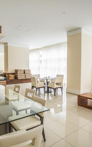 Apartamento à venda com 64m², 2 quartos e 2 vagas Apartamento à venda com 64m², 2 quartos e 2 vagasÁrea comum - Salão de festas