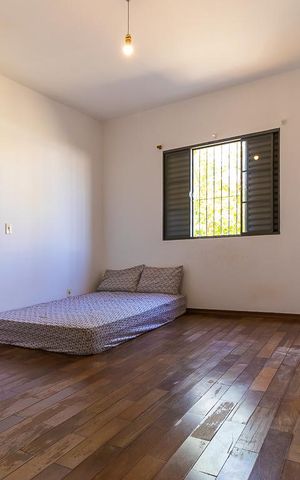 Casa à venda com 185m², 4 quartos e 1 vaga Casa à venda com 185m², 4 quartos e 1 vagaQuarto da suíte 1