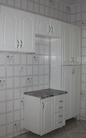 Casa à venda com 240m², 5 quartos e 3 vagasCozinha - Armários