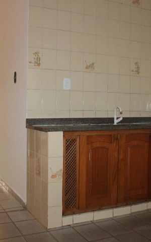 Casa à venda com 240m², 5 quartos e 3 vagasCozinha 2
