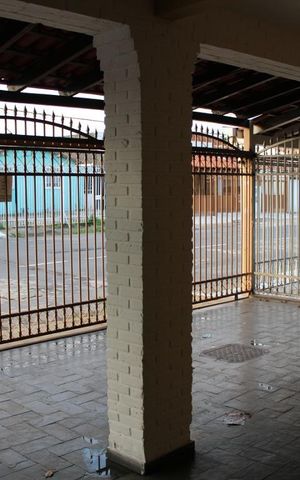 Casa à venda com 240m², 5 quartos e 3 vagasGaragem