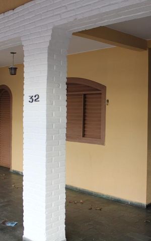 Casa à venda com 240m², 5 quartos e 3 vagasGaragem