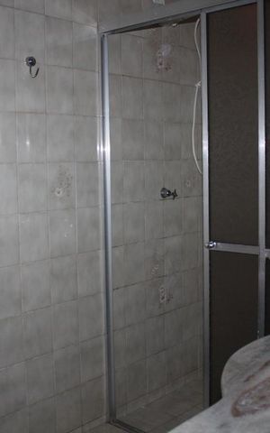 Casa à venda com 240m², 5 quartos e 3 vagasBanheiro Social