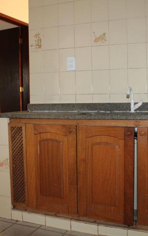 Casa à venda com 240m², 5 quartos e 3 vagasCozinha 2