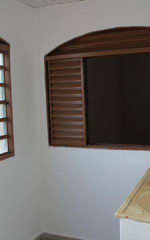 Casa à venda com 240m², 5 quartos e 3 vagasÁrea de Serviço