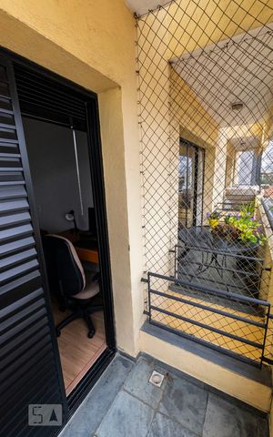Apartamento à venda com 96m², 3 quartos e 2 vagasQuarto 1 - Varanda