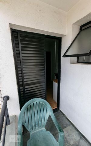 Apartamento à venda com 96m², 3 quartos e 2 vagasQuarto 2 - Varanda