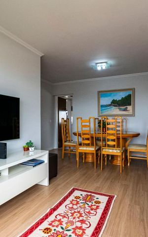 Apartamento à venda com 96m², 3 quartos e 2 vagasSala