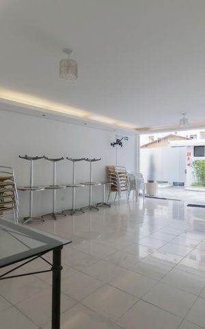 Apartamento à venda com 96m², 3 quartos e 2 vagas Apartamento à venda com 96m², 3 quartos e 2 vagasÁrea comum - Salão de festas