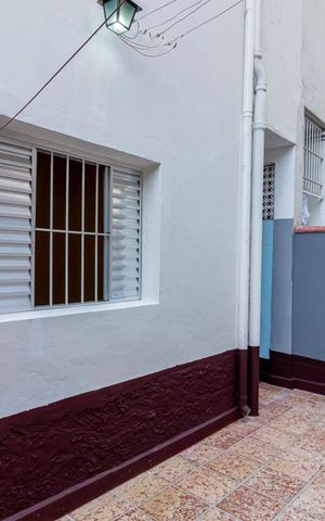 Casa para alugar com 84m², 2 quartos e 1 vaga Casa para alugar com 84m², 2 quartos e 1 vagaQuintal