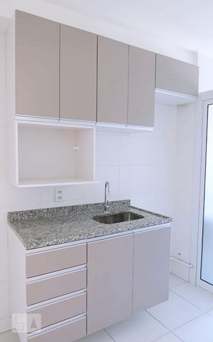 Apartamento à venda com 39m², 1 quarto e 1 vaga Apartamento à venda com 39m², 1 quarto e 1 vagaCozinha - Armários