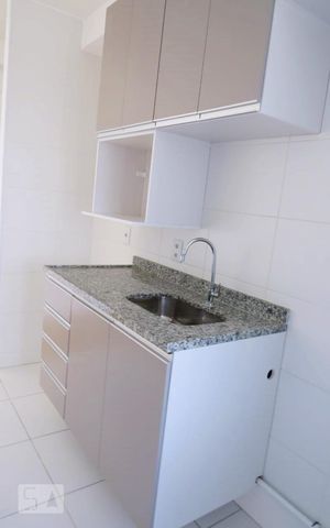 Apartamento à venda com 39m², 1 quarto e 1 vaga Apartamento à venda com 39m², 1 quarto e 1 vagaCozinha - Armários