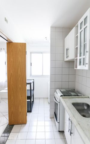 Apartamento para alugar com 65m², 2 quartos e 2 vagasCozinha