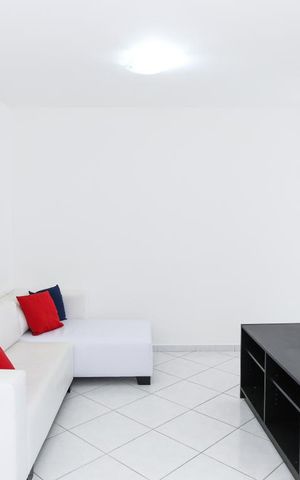 Apartamento para alugar com 65m², 2 quartos e 2 vagasSala