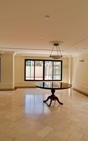 Apartamento para alugar com 100m², 2 quartos e 2 vagas Apartamento para alugar com 100m², 2 quartos e 2 vagasHall social