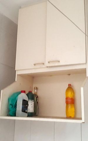 Casa de condomínio à venda com 180m², 3 quartos e 3 vagasLavanderia