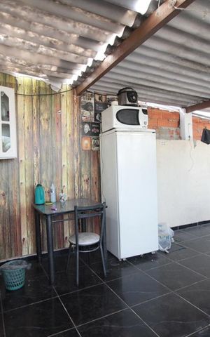 Casa à venda com 150m², 5 quartos e 3 vagasVaranda