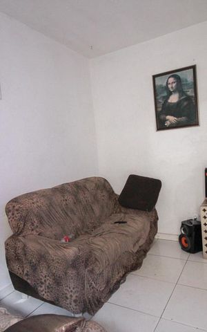 Casa à venda com 150m², 5 quartos e 3 vagasSala Casa 3