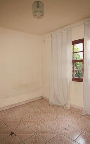 Casa à venda com 150m², 5 quartos e 3 vagasQuarto Casa 1