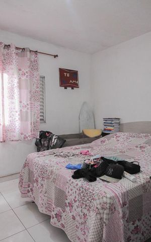 Casa à venda com 150m², 5 quartos e 3 vagasQuarto Casa 3
