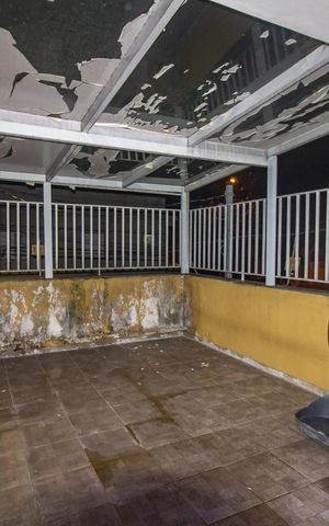 Casa à venda com 180m², 3 quartos e 4 vagas Casa à venda com 180m², 3 quartos e 4 vagasvaranda Quarto Suíte 3