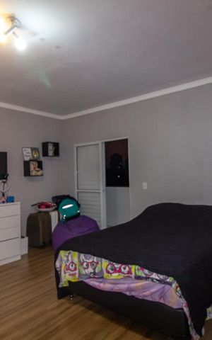 Casa à venda com 180m², 3 quartos e 4 vagas Casa à venda com 180m², 3 quartos e 4 vagasQuarto Suíte 2