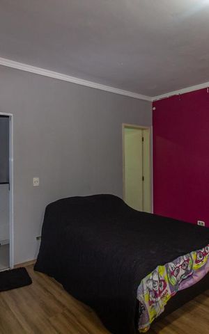 Casa à venda com 180m², 3 quartos e 4 vagas Casa à venda com 180m², 3 quartos e 4 vagasQuarto Suíte 2