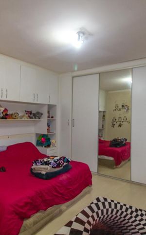 Casa à venda com 180m², 3 quartos e 4 vagas Casa à venda com 180m², 3 quartos e 4 vagasQuarto Suíte 3