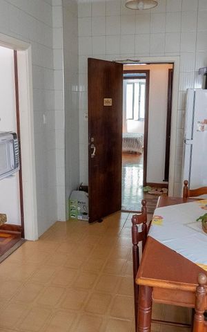 Apartamento à venda com 206m², 3 quartos e 1 vaga Apartamento à venda com 206m², 3 quartos e 1 vagaCozinha