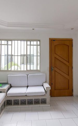 Apartamento à venda com 52m², 2 quartos e 1 vagaSala