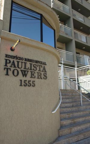 Apartamento para alugar com 82m², 2 quartos e 1 vagaFachada