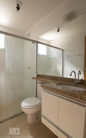 Apartamento para alugar com 82m², 2 quartos e 1 vagaBanheiro da Suíte