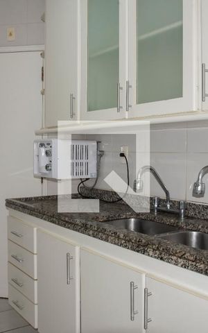 Apartamento para alugar com 97m², 4 quartos e 2 vagas Apartamento para alugar com 97m², 4 quartos e 2 vagasCozinha