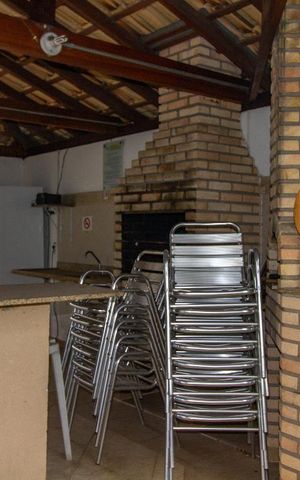 Apartamento à venda com 72m², 2 quartos e 1 vaga Apartamento à venda com 72m², 2 quartos e 1 vagaÁrea comum - Churrasqueira