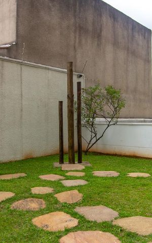 Apartamento à venda com 72m², 2 quartos e 1 vaga Apartamento à venda com 72m², 2 quartos e 1 vagaÁrea Comum - Redário