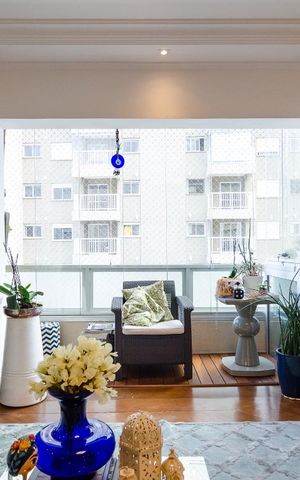Apartamento à venda com 220m², 4 quartos e 3 vagas Apartamento à venda com 220m², 4 quartos e 3 vagasSala