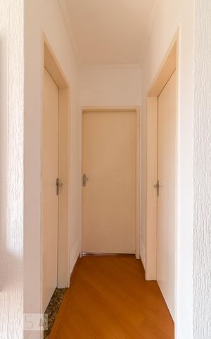 Apartamento à venda com 64m², 2 quartos e 1 vagaCorredor