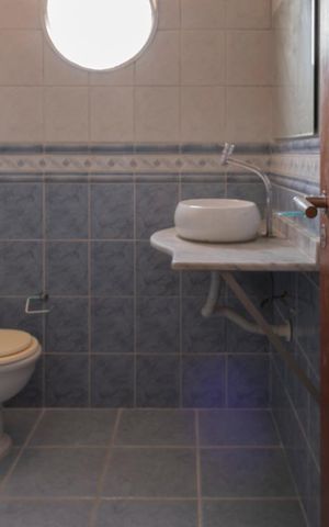 Apartamento à venda com 64m², 2 quartos e 1 vagaBanheiro Social