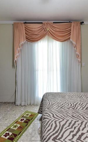 Casa à venda com 190m², 3 quartos e 3 vagas Casa à venda com 190m², 3 quartos e 3 vagasQuarto