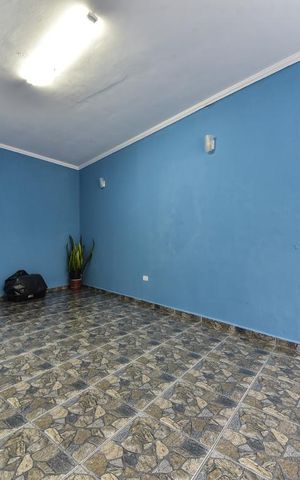 Casa à venda com 190m², 3 quartos e 3 vagas