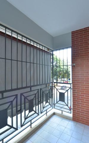 Apartamento para alugar com 64m², 2 quartos e 1 vagaVaranda