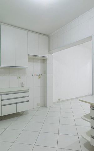 Casa à venda com 200m², 3 quartos e 3 vagasCozinha