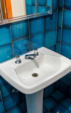 Casa à venda com 200m², 3 quartos e 3 vagasBanheiro 1