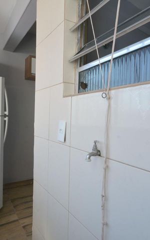 Apartamento à venda com 37m², 1 quarto e sem vaga Apartamento à venda com 37m², 1 quarto e sem vagaArea de Serviço