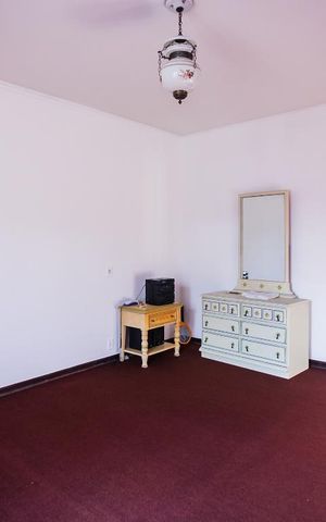 Casa à venda com 450m², 4 quartos e 2 vagas Casa à venda com 450m², 4 quartos e 2 vagasSuíte 2