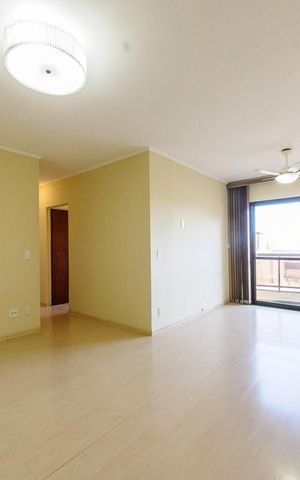 Apartamento à venda com 100m², 3 quartos e 1 vaga Apartamento à venda com 100m², 3 quartos e 1 vagaSala