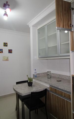 Casa à venda com 200m², 2 quartos e 2 vagasCozinha