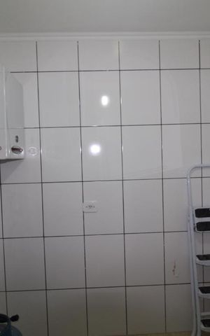 Casa à venda com 200m², 2 quartos e 2 vagasArea serviço