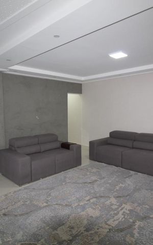 Casa à venda com 200m², 2 quartos e 2 vagasSala